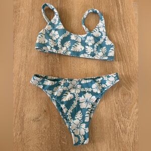 Benoa Swim set
